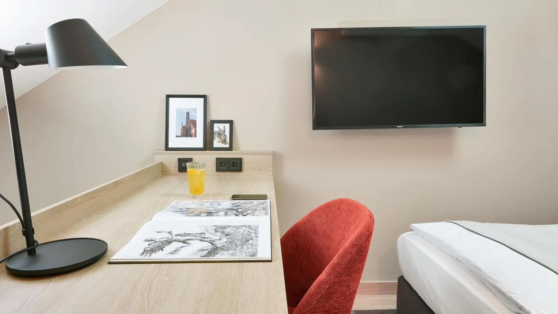 Living Hotel Nuernberg 3*, Nuremberg