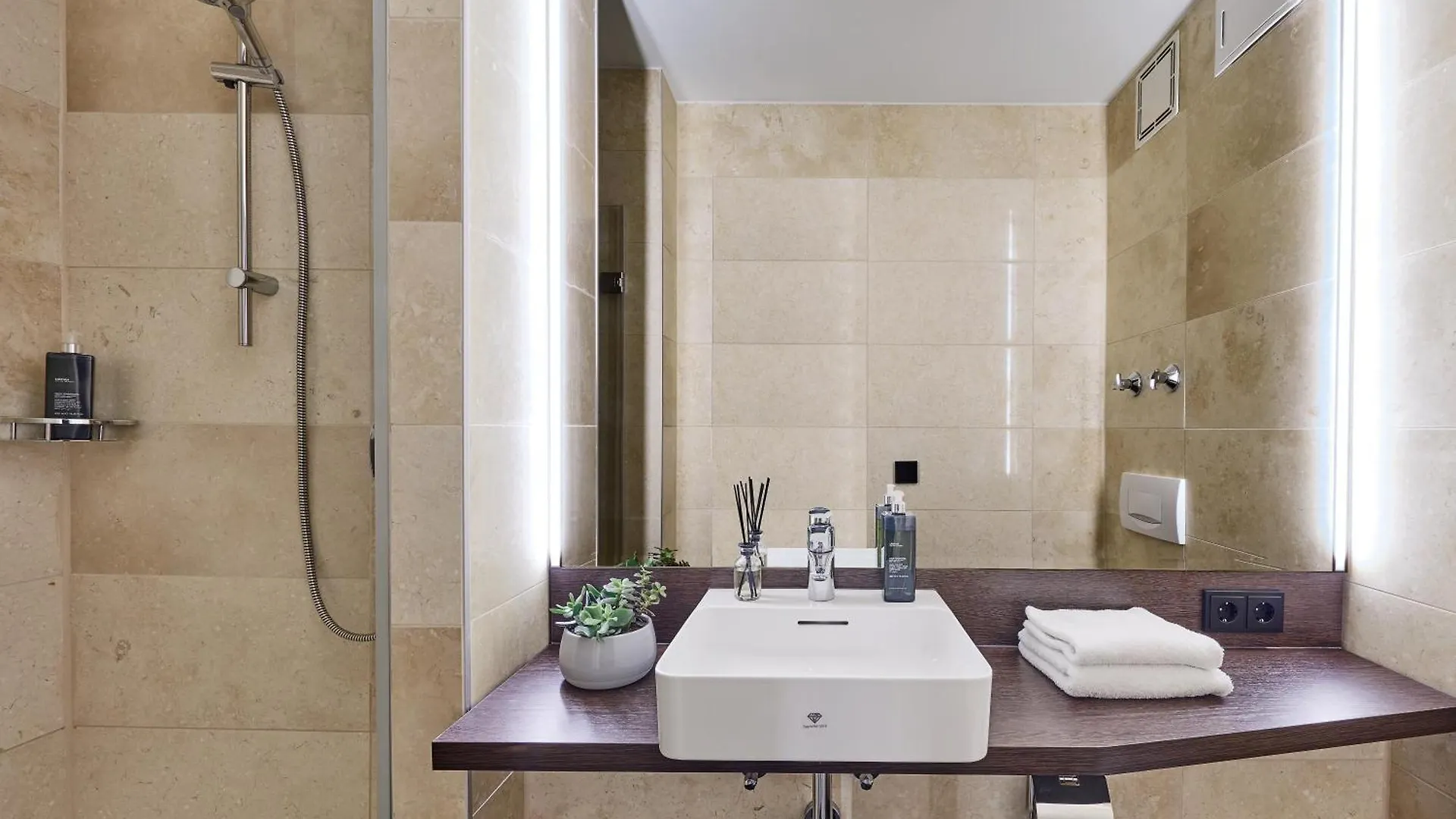 Lägenhetshotell Living Hotel Nuernberg