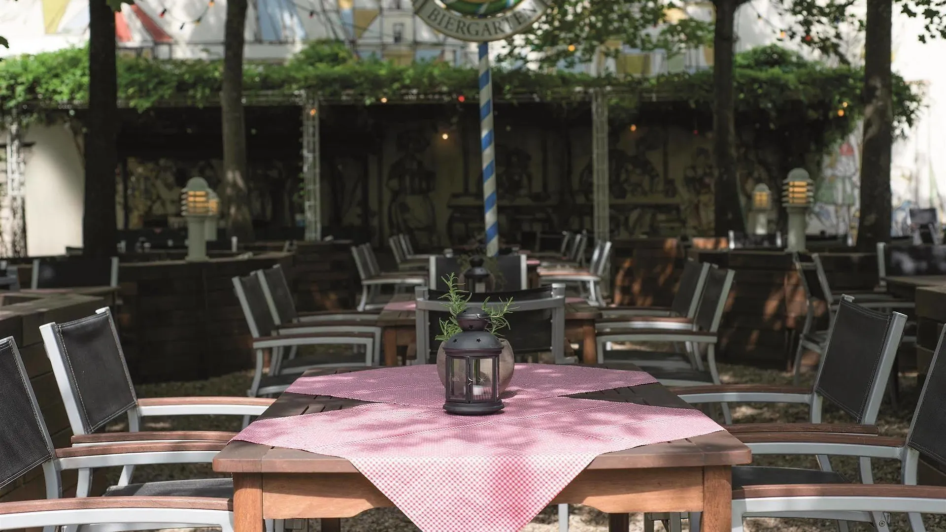 Living Hotel Nuernberg Lägenhetshotell Nürnberg